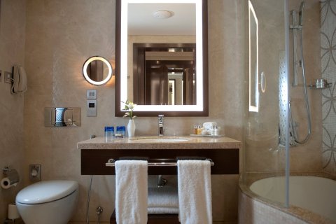 1699.9398m² Hotel Apartment in Deira, UAE No. 3676 7