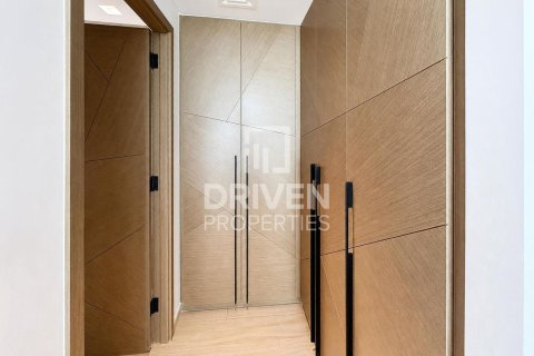 Apartment de 2 dormitorios en Palace Residences, UAE No. 215178 9