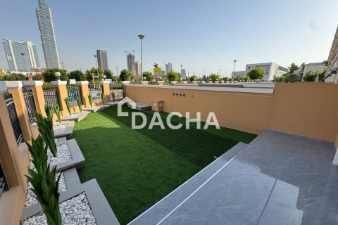 2 bedrooms Townhouse in Jumeirah Village Triangle, UAE No. 163511 9