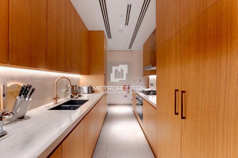 3 bedrooms Apartment in Jumeirah, UAE No. 77529 10