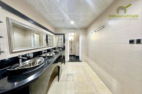 Villa de 10 chambres à Seih Al Uraibi, UAE No. 34224 21