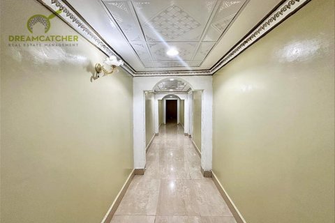 Villa de 10 chambres à Seih Al Uraibi, UAE No. 34224 14