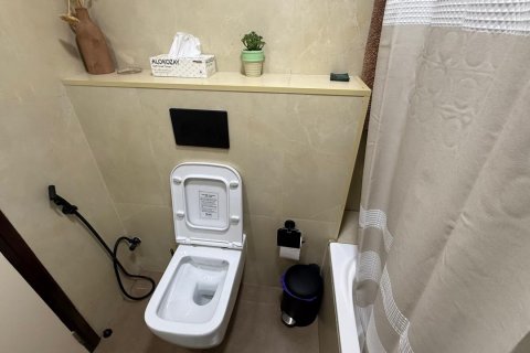 2 bedrooms Apartment in Jumeirah Islands, UAE No. 220304 12