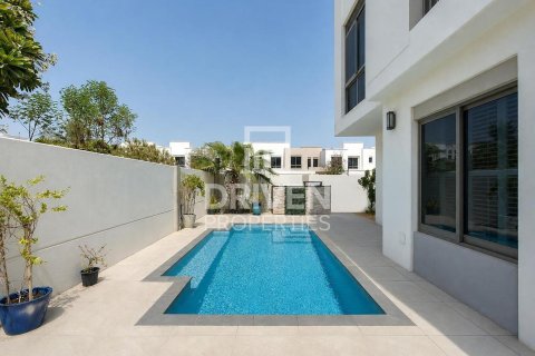 Таунхаус с 4 спальнями в Hayat Townhouses, ОАЭ №226151 24
