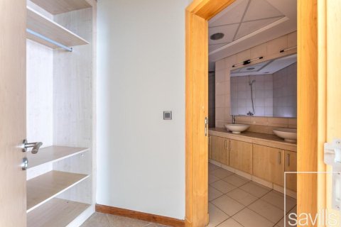 Appartement de 3 chambres à Shoreline Apartments, UAE No. 206007 20