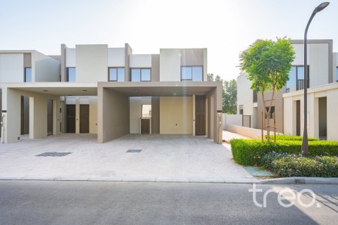 Townhouse de 4 dormitorios en Villanova, UAE No. 222716
