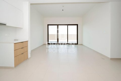 2 bedrooms Apartment in EMAAR South, UAE No. 225311 4