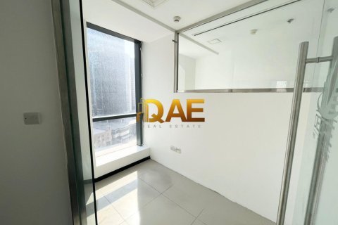 147m² Office in Business Bay, UAE No. 52041 10