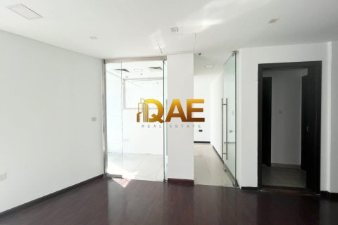 147m² Office in Business Bay, UAE No. 52041 6