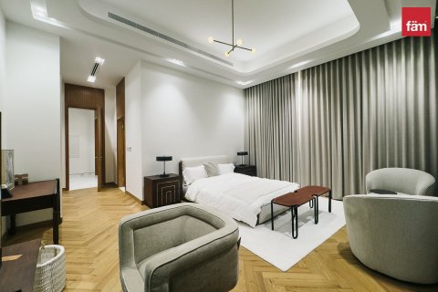7 bedrooms Villa in Dubai, UAE No. 160495 17
