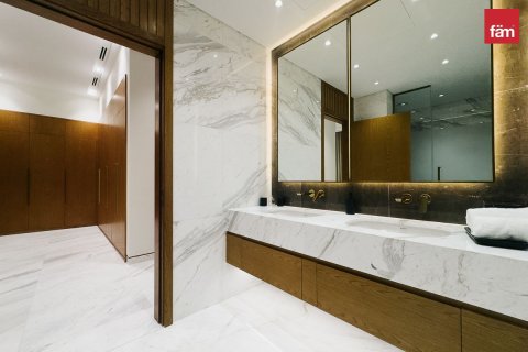 7 bedrooms Villa in Dubai, UAE No. 160495 21
