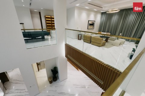 7 bedrooms Villa in Dubai, UAE No. 160495 7