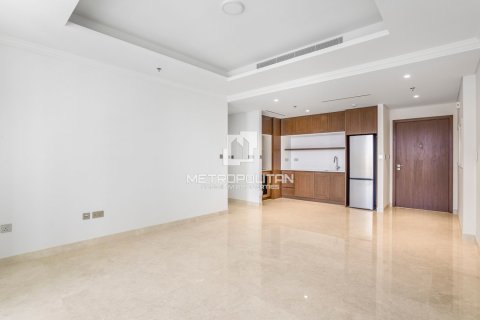 1 bedroom Apartment in EMAAR Beachfront, UAE No. 62261