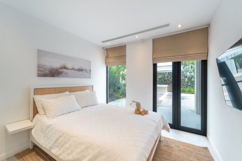 5 bedrooms Villa in Dubai, UAE No. 217083 12