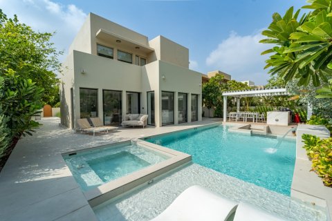 5 bedrooms Villa in Dubai, UAE No. 217083 21
