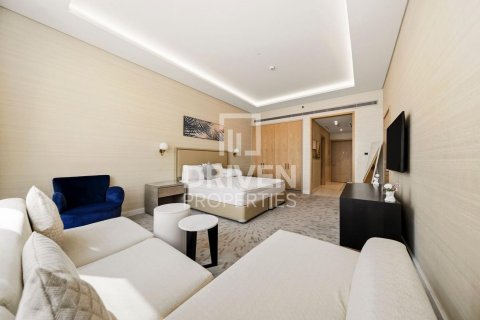 Studio Apartment in The Palm Tower, UAE No. 212582 5