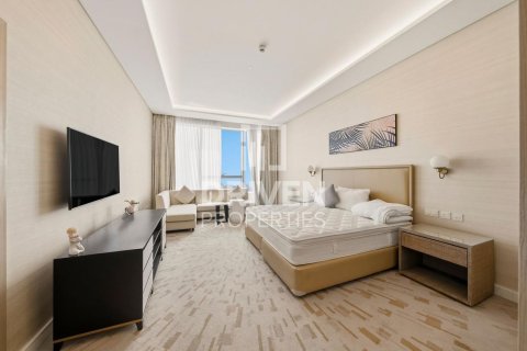 Studio Apartment in The Palm Tower, UAE No. 212582 6