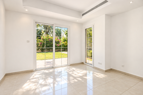 Villa de 3 chambres à Dubai, UAE No. 224584 4