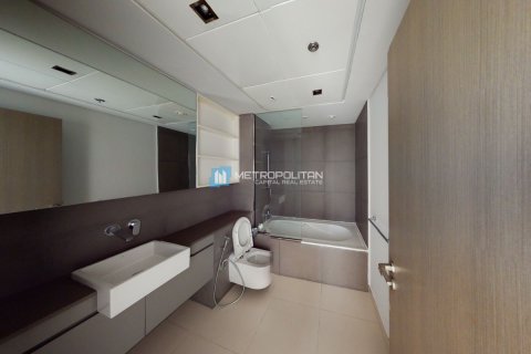 3 bedrooms Apartment in Al Reem Island, UAE No. 135471 12