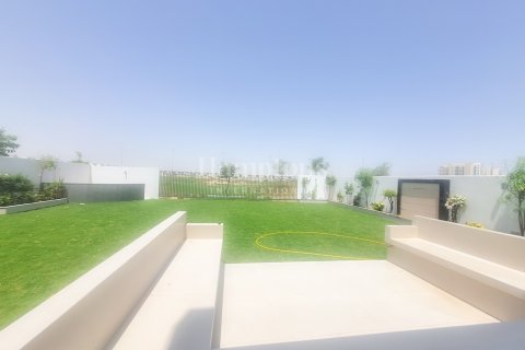 Villa de 4 dormitorios en Dubai South (Dubai World Central), UAE No. 160216 19