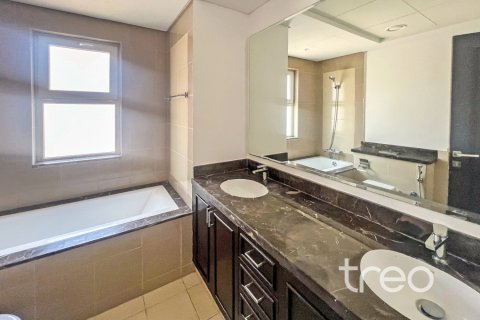 Townhouse de 3 chambres à Bella Casa, UAE No. 222784 17