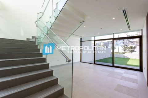 Townhouse de 3 dormitorios en Abu Dhabi, UAE No. 140982 7