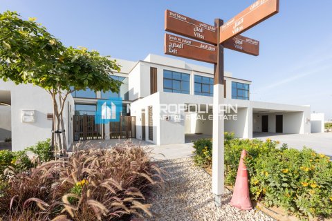 Townhouse de 3 dormitorios en Abu Dhabi, UAE No. 140982 21