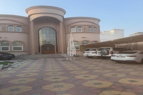 Villa de 10 chambres à Al Shamkha, UAE No. 41721 5
