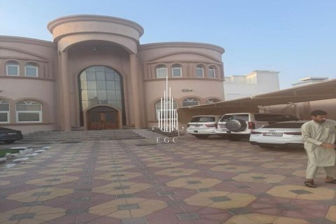 Villa de 10 chambres à Al Shamkha, UAE No. 41721 18