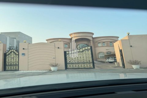 Villa de 10 chambres à Al Shamkha, UAE No. 41721
