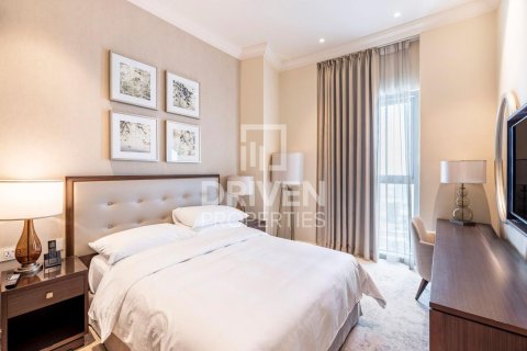 Квартира с 3 спальнями в The Address Residence Fountain Views, ОАЭ №221405 12