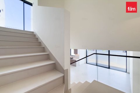 4 bedrooms Villa in Dubai, UAE No. 161311 23