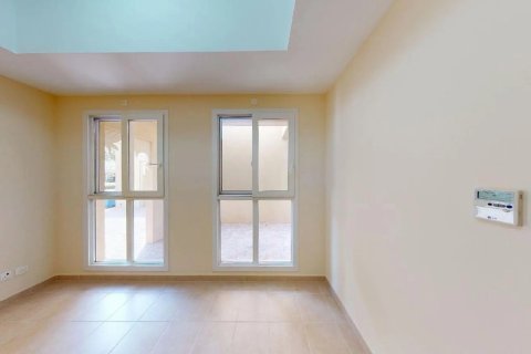 Villa de 3 dormitorios en Dubai Silicon Oasis, UAE No. 215371 23