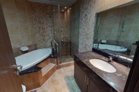 Villa de 3 dormitorios en Dubai Silicon Oasis, UAE No. 215371 14