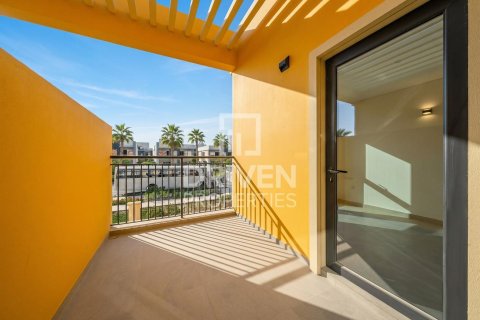 Townhouse de 4 dormitorios en Damac Lagoons, UAE No. 223128 17