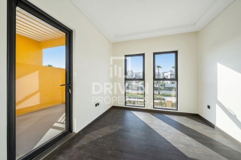 Townhouse de 4 dormitorios en Damac Lagoons, UAE No. 223128 11