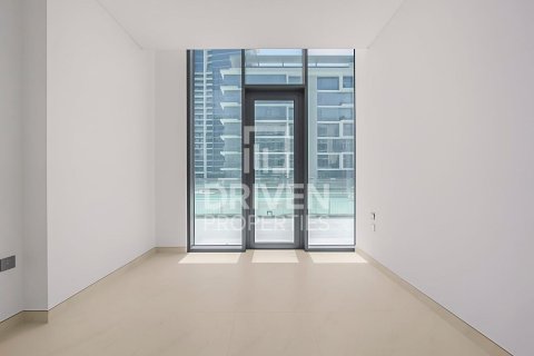 Apartment de 3 dormitorios en District One, UAE No. 217837 24