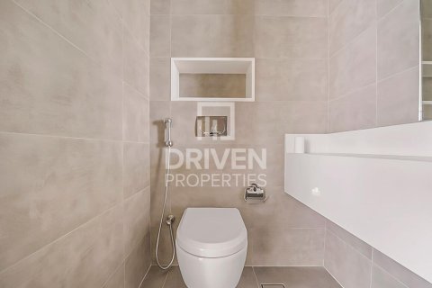 Apartment de 3 dormitorios en District One, UAE No. 217837 29