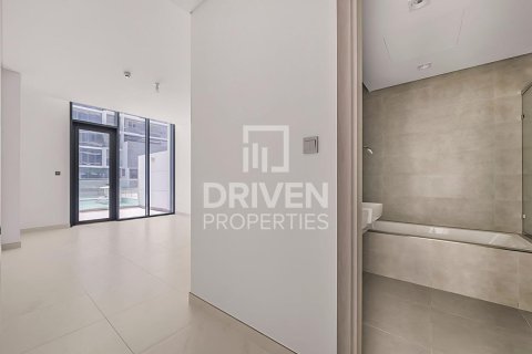 Apartment de 3 dormitorios en District One, UAE No. 217837 17