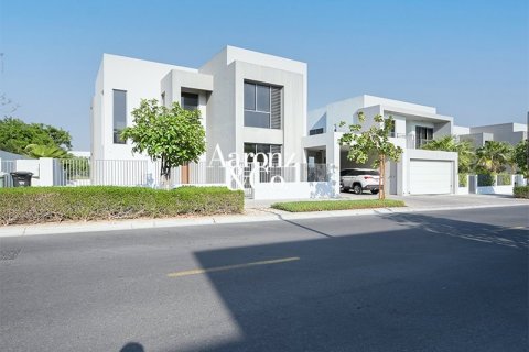 Villa de 5 chambres à Dubai Hills Estate, UAE No. 167732 4