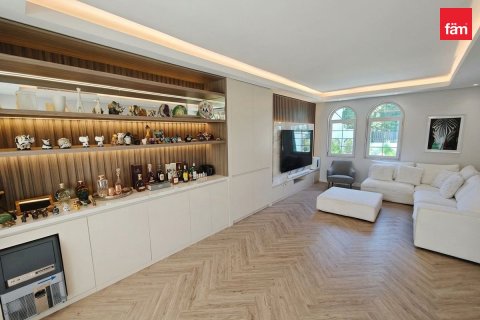 4 bedrooms Villa in Dubai, UAE No. 215582 22