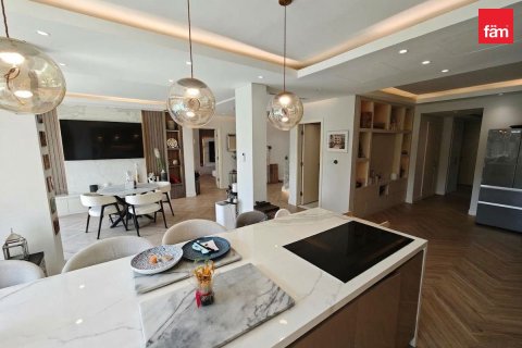 4 bedrooms Villa in Dubai, UAE No. 215582 17