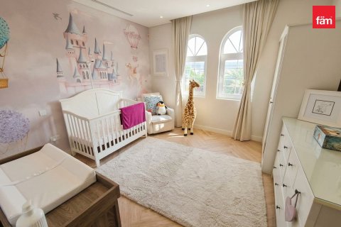 4 bedrooms Villa in Dubai, UAE No. 215582 24
