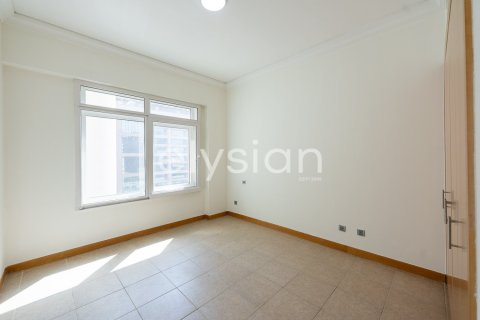 Appartement de 2 chambres à Shoreline Apartments, UAE No. 64905 16
