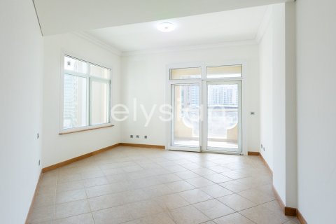Appartement de 2 chambres à Shoreline Apartments, UAE No. 64905 5