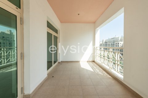 Appartement de 2 chambres à Shoreline Apartments, UAE No. 64905 14