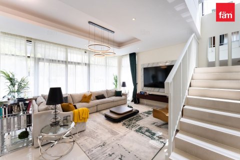 5 bedrooms Villa in Dubai, UAE No. 161336 25