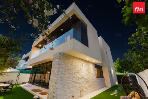 5 bedrooms Villa in Dubai, UAE No. 161336 15