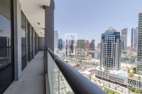 2 bedrooms Apartment in Business Bay, UAE No. 211439 21