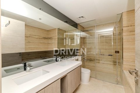 2 bedrooms Apartment in Business Bay, UAE No. 211439 15